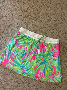 Drawstring skirt, brightly colored, excellent condition, size medium